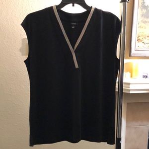 Alfani Black sleeveless v-neck top